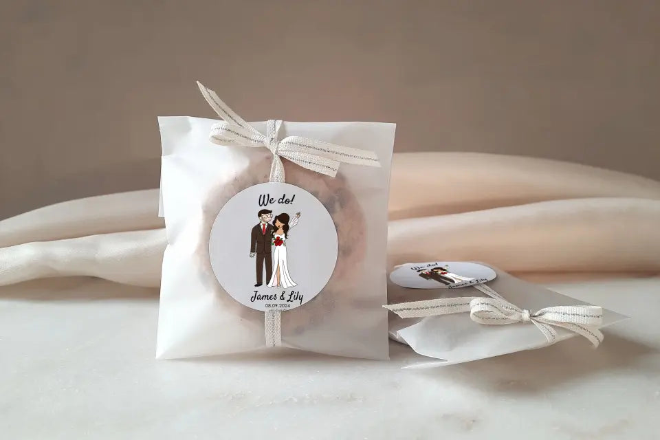 Favor Stickers - 2.5" Round Bride & Groom, Wedding